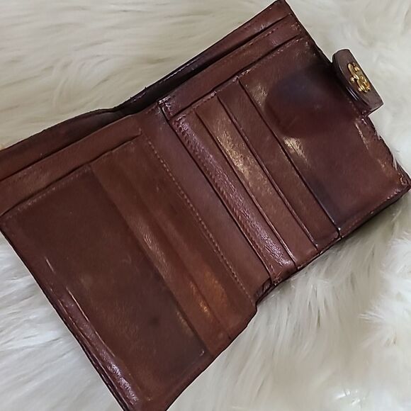 💯 Authentic Chanel Short Wallet🍀 - Picture 6 of 12